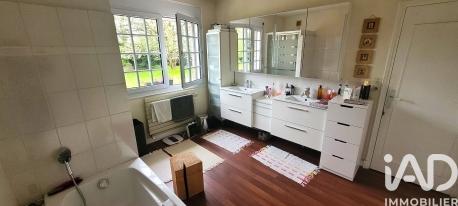 Maison à vendre 7 pièces 243 m² Guiscard