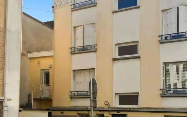 Appartement à vendre    1 pièce • 22,09 m2 Lorient