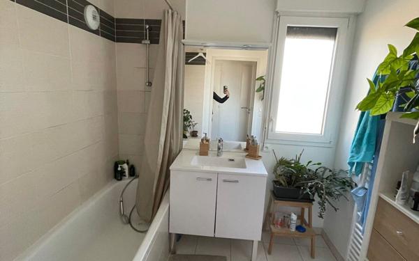 Appartement à louer    3 pièces • 63,38 m2 Caen