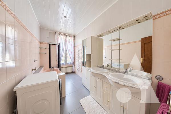 Maison 5 pièces 101.21 m2
