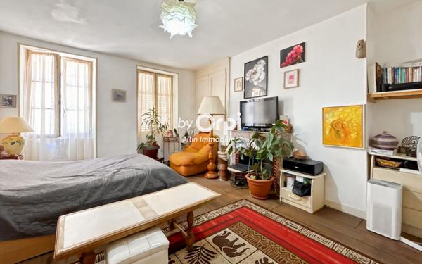 Maison à vendre    3 pièces •  Chambon-sur-Voueize