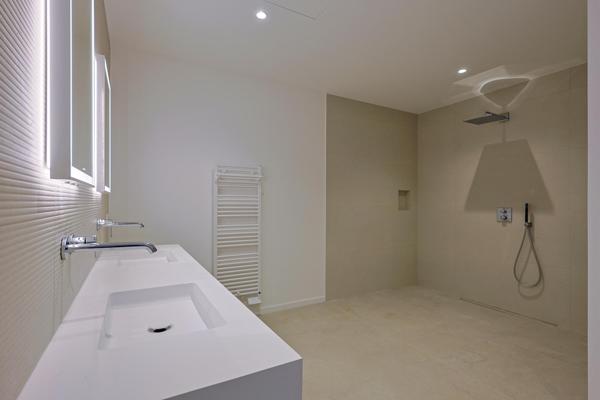 Villa d'Exception, 600 m2 en surfaces annexes.