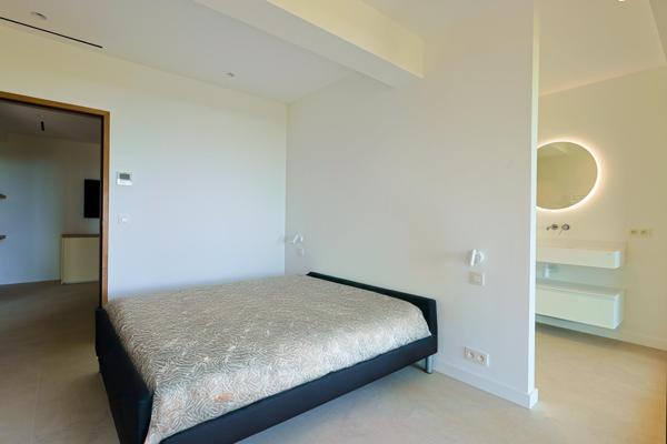 Villa d'Exception, 600 m2 en surfaces annexes.