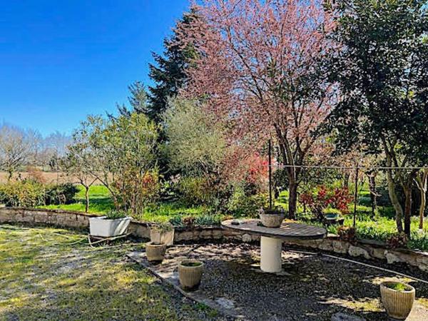 Maison en pierres et Grange