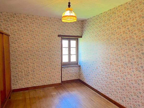 Maison en pierres et Grange