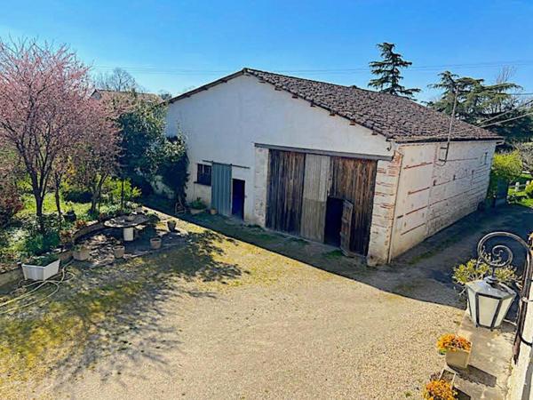 Maison en pierres et Grange