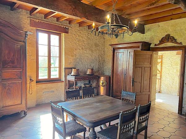 Maison en pierres et Grange