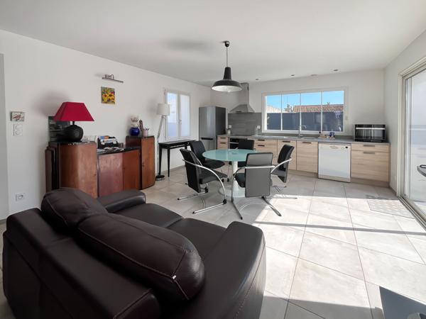 Maison Sainte Soulle 3 pièce(s) 59 m2 sur parcelle de 200 M2, Ste soulle 17220