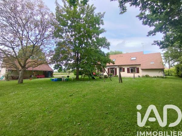 Maison à vendre 8 pièces 145 m² Courcelles-la-Forêt