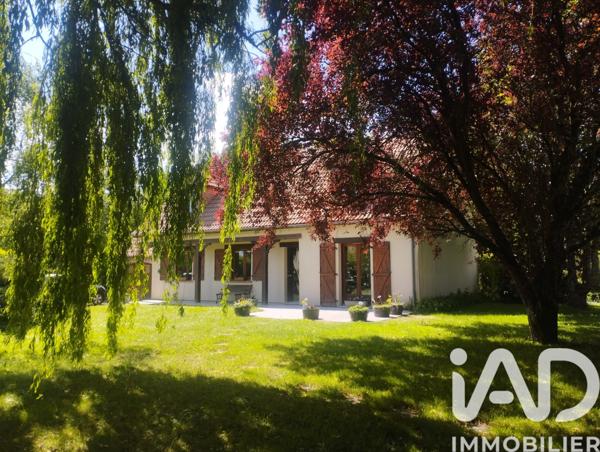 Maison à vendre 8 pièces 145 m² Courcelles-la-Forêt