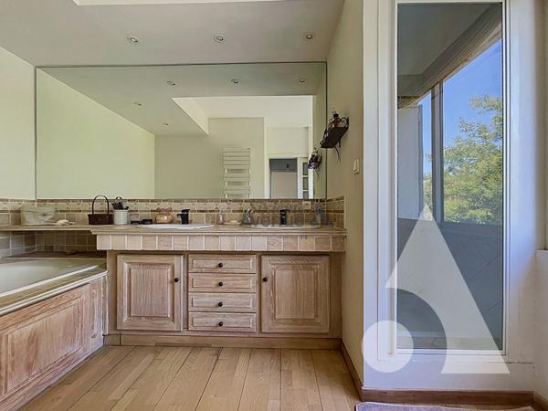 Maison 7 pièces 190 m2