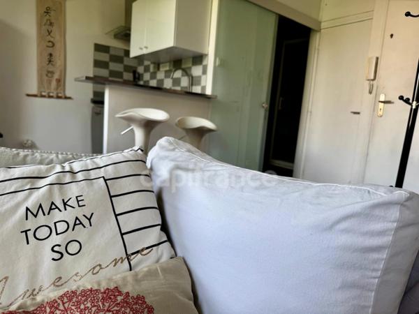 MARSEILLE 6E ARRT (13) STUDIO MEUBLE EQUIPE 185.000 EUROS