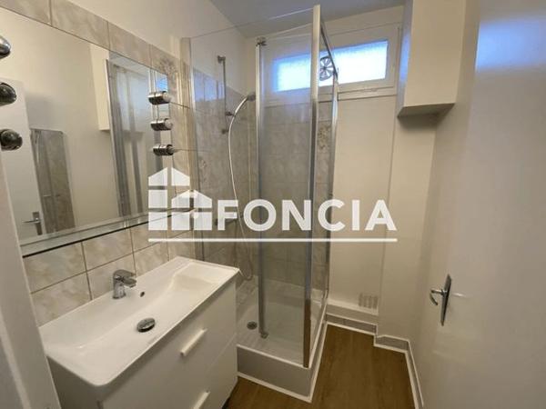 Location Appartement 2 pièces 46.6 m² - 2 A 14 EBOUE 1 A 6 BAYET Rennes 35200