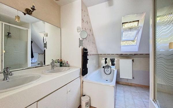 Maison à vendre    4 pièces • 111 m2 Guyancourt