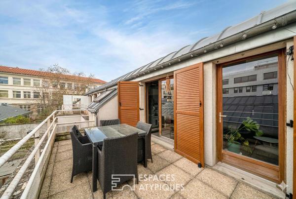 Type loft au dernier étage avec terrasse