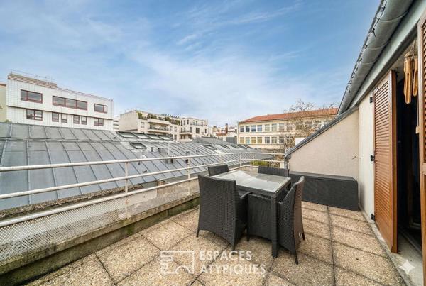 Type loft au dernier étage avec terrasse