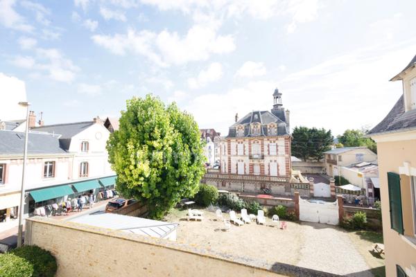 CABOURG PLAGE - Appartement de type T3 - 57 m2 - 2 chambres - 1er étage sans ascenseur