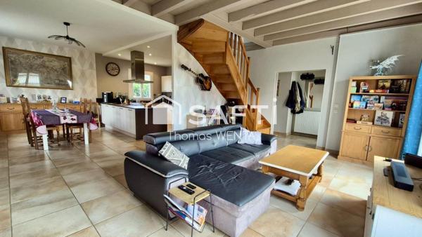 Maison familiale avec 4 chambre et un grand jardin