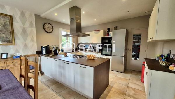 Maison familiale avec 4 chambre et un grand jardin