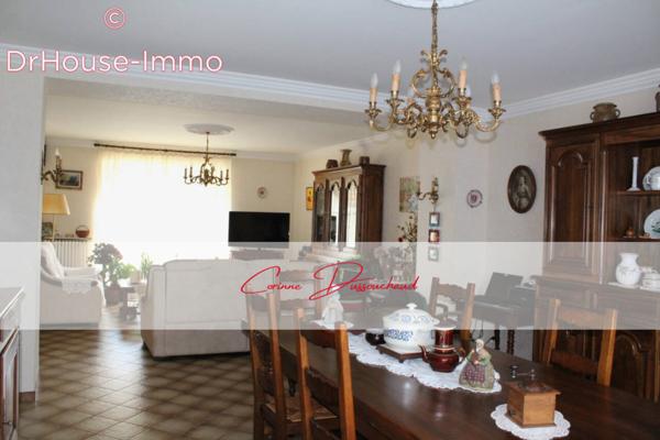 Maison à vendre 14 pièces de 384 m²