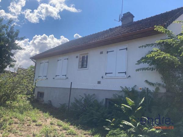 A vendre Pavillon Sur Sous-Sol à Herisson (03)