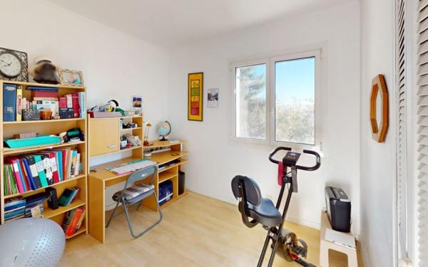 Maison à vendre    4 pièces •  La Farlède