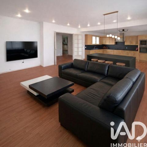 Location appartement 6 pièces 122 m² Chelles