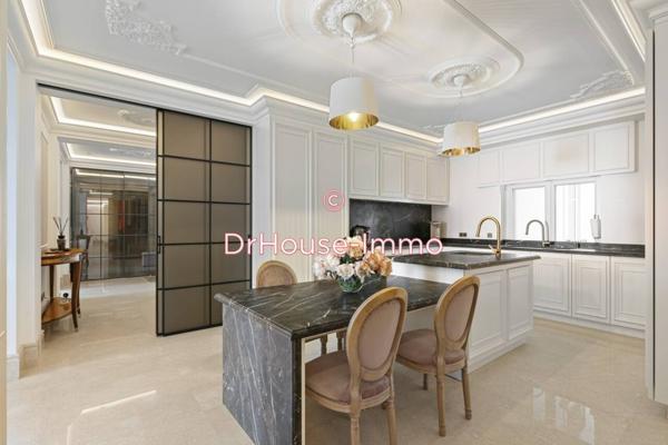 Appartement à vendre 6 pièces de 231 m²