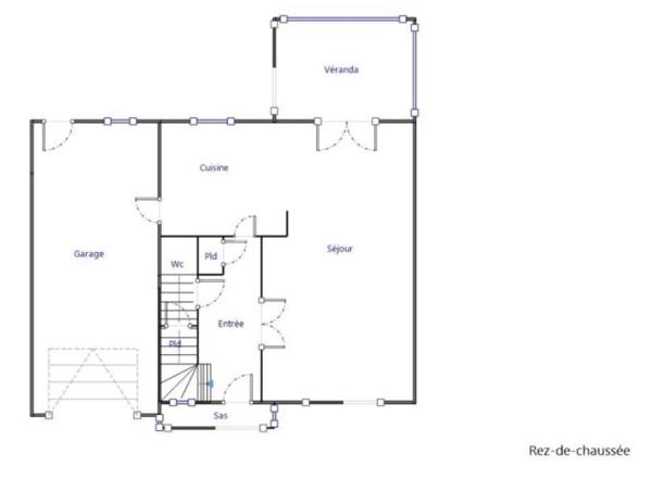 Dinard: Maison de 89m² avec garage sur jardin clos de 353m². 4 chambres. plages et commerces à 15 minutes à pied