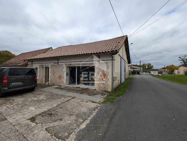 Entrepôt - local à Montpon-Ménestérol 169,84 m2