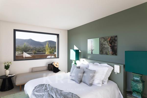 VILLA D’EXCEPTION AVEC PISCINE ET VUE MER