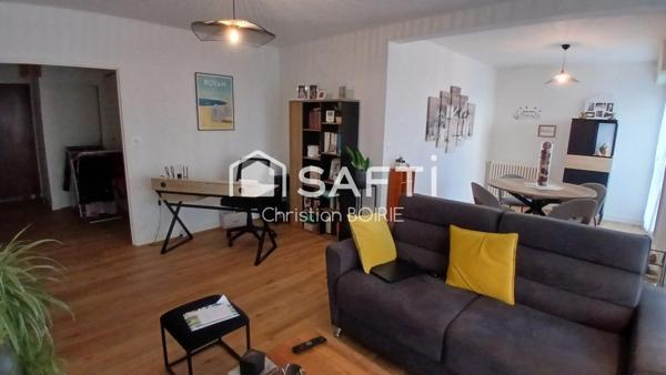 ROYAN 17200. Très bel appartement de 68 m² habitable avec loggia, cave et parking en sous sol.