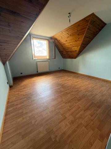 Maison à vendre 6 pièces CHAMBRY (77)