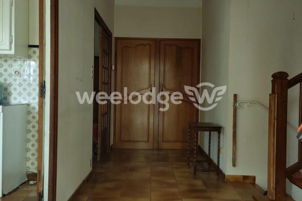 Maison à vendre 5 pièces de 140 m² à Carpentras