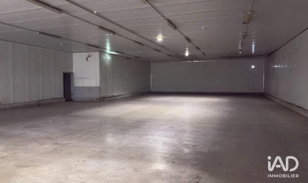 Location boutique/local commercial 1 963 m² Mareuil-lès-Meaux