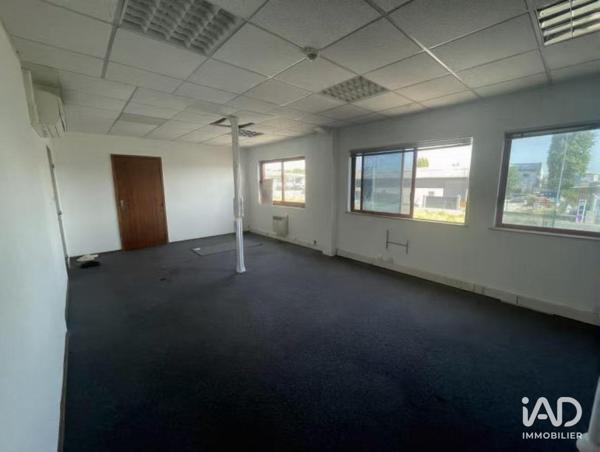 Location boutique/local commercial 1 963 m² Mareuil-lès-Meaux