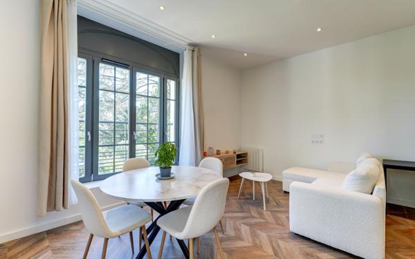 Appartement à vendre    3 pièces • 64,13 m2 Caluire-et-Cuire