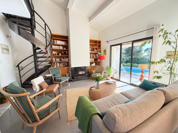 MAISON 150m2, 4 chambres, bureau, piscine, jardin!