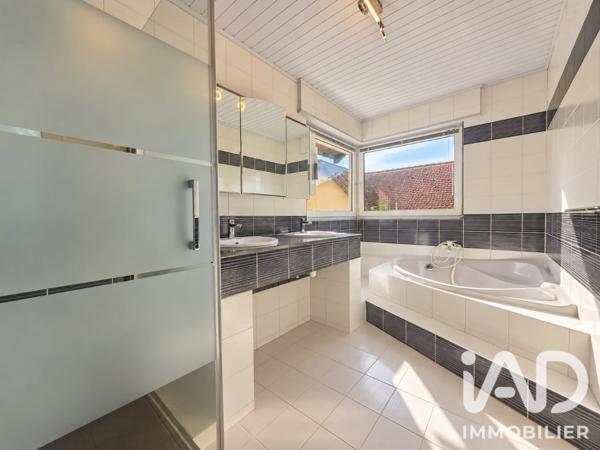 Maison à vendre 6 pièces 169 m² Sarreguemines