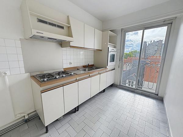 Location appartement Nantes : 762 € - AJP Immobilier Nantes Ouest