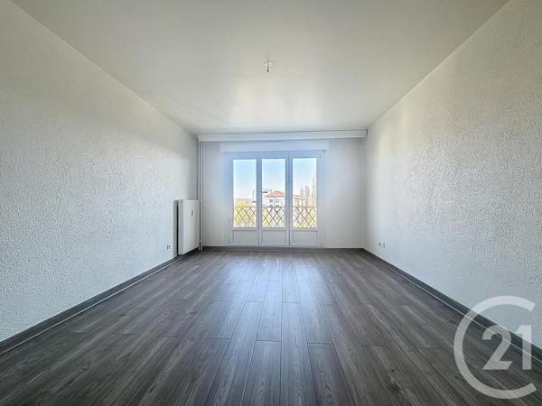 Appartement F5 à vendre  5 pièces - 83,60 m2 SOCHAUX - 25