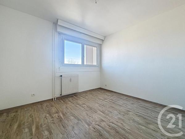 Appartement F5 à vendre  5 pièces - 83,60 m2 SOCHAUX - 25