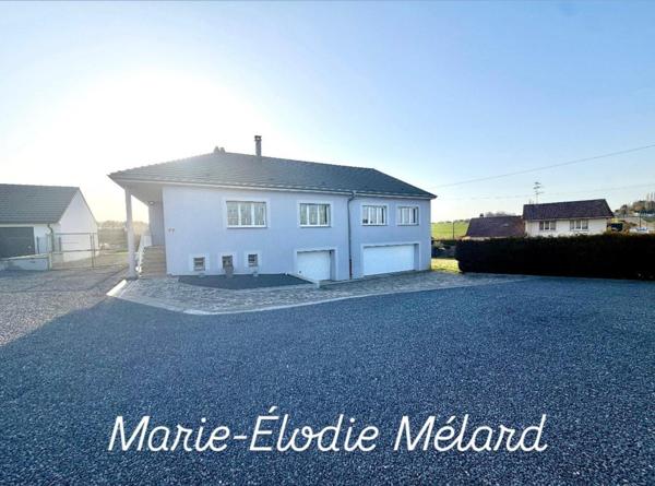 Maison plain-pied surélevé sur 12 ares -vue champs- grands garages de 93m²