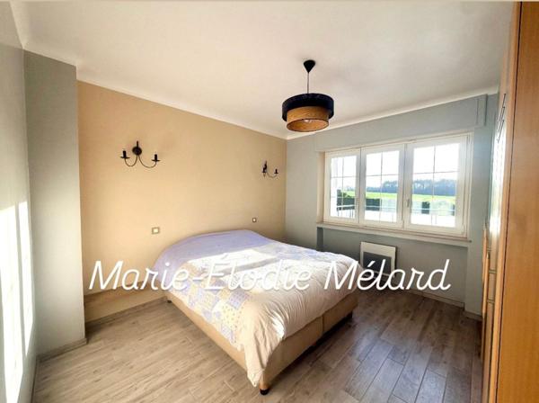 Maison plain-pied surélevé sur 12 ares -vue champs- grands garages de 93m²