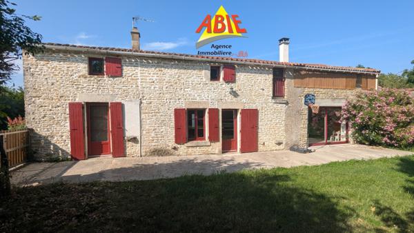 Maison  5 pièce(s)  3 chambre(s)  108 m²