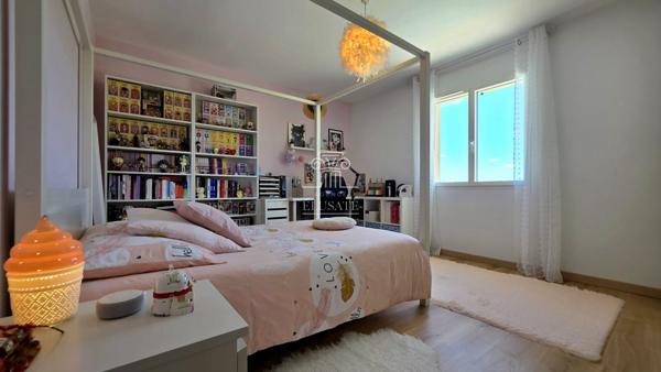 Condom (32100) VILLA AVEC PISCINE , 3 CHAMBRES SUPERBE VUE et EXCELLENT DPE - SECTEUR EAUZE