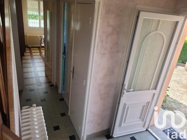 House for sale 4 rooms 87 m² Gueugnon