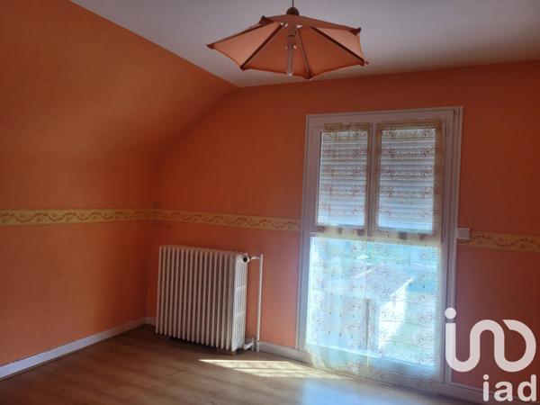 House for sale 4 rooms 87 m² Gueugnon