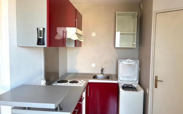 Appartement à louer    1 pièce •  Billère