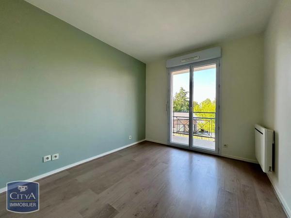 Appartement à louer 3 pièces 65.96m² Poitiers (86000)